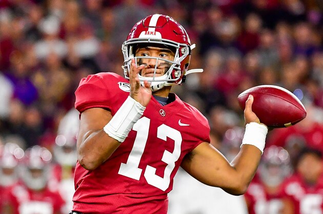 Alabama quarterback Tua Tagovailoa in an NCAA football game Saturday, Nov. 9, 2019, in Tuscaloosa, Ala. (AP Photo/Vasha Hunt)