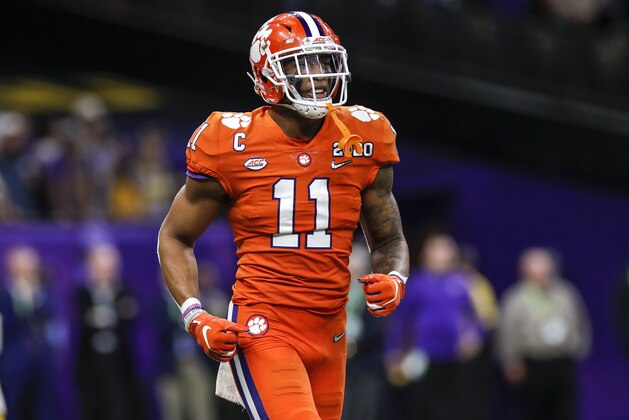 NEW ORLEANS, LA - JANUARY 13: Linebacker Isaiah Simmons #11 of the Clemson Tigers during the College Football Playoff National Championship game against the LSU Tigers at the Mercedes-Benz Superdome on January 13, 2020 in New Orleans, Louisiana. LSU defeated Clemson 42 to 25. (Photo by Don Juan Moore/Getty Images)