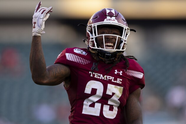 PHILADELPHIA, PA - SEPTEMBER 28: Harrison Hand #23 of the Temple Owls reacts against the Georgia Tech Yellow Jackets at Lincoln Financial Field on September 28, 2019 in Philadelphia, Pennsylvania. The Temple Owls defated the Georgia Tech Yellow Jackets 24-2. (Photo by Mitchell Leff/Getty Images)