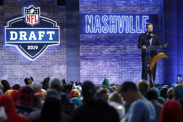 NASHVILLE, TN - APRIL 25: NFL Commissioner Roger Goodell on stage during the first round of the NFL Draft on April 25, 2019 in Nashville, Tennessee. (Photo by Joe Robbins/Getty Images) NASHVILLE, TN - APRIL 25: NFL Commissioner Roger Goodell on stage during the first round of the NFL Draft on April 25, 2019 in Nashville, Tennessee. (Photo by Joe Robbins/Getty Images)