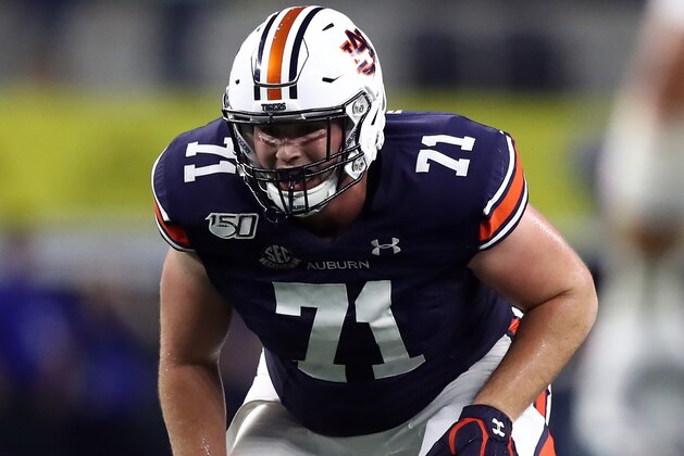 ARLINGTON, TEXAS - AUGUST 31:  Jack Driscoll #71 of the Auburn Tigers during the Advocare Classic at AT&T Stadium on August 31, 2019 in Arlington, Texas. (Photo by Ronald Martinez/Getty Images)