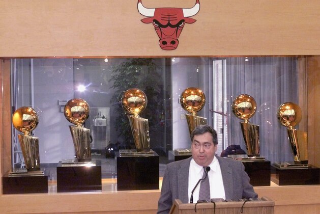 Jerry Krause, General Manager of the Chicago Bulls, addresses the media during a press conference at the Berto Center Monday, Jan. 11, 1999, in Deerfield, Ill. (AP Photo/Frank Polich)