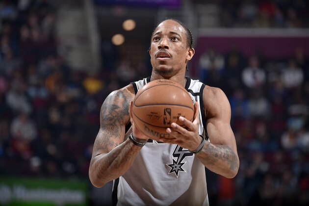 CLEVELAND, OH - MARCH 8: DeMar DeRozan #10 of the San Antonio Spurs shoots the ball against the Cleveland Cavaliers on March 8, 2020 at Rocket Mortgage FieldHouse in Cleveland, Ohio. NOTE TO USER: User expressly acknowledges and agrees that, by downloading and/or using this Photograph, user is consenting to the terms and conditions of the Getty Images License Agreement. Mandatory Copyright Notice: Copyright 2020 NBAE (Photo by David Liam Kyle/NBAE via Getty Images) CLEVELAND, OH - MARCH 8: DeMar DeRozan #10 of the San Antonio Spurs shoots the ball against the Cleveland Cavaliers on March 8, 2020 at Rocket Mortgage FieldHouse in Cleveland, Ohio. NOTE TO USER: User expressly acknowledges and agrees that, by downloading and/or using this Photograph, user is consenting to the terms and conditions of the Getty Images License Agreement. Mandatory Copyright Notice: Copyright 2020 NBAE (Photo by David Liam Kyle/NBAE via Getty Images)