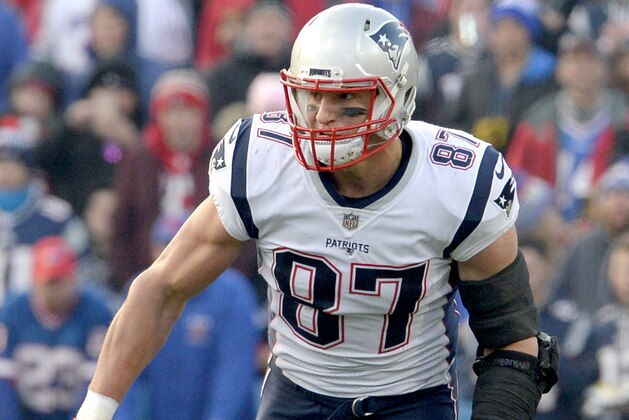 New England Patriots tight end Rob Gronkowski runs a route against the Buffalo Bills during the second half of an NFL football game, Sunday, Dec. 3, 2017, in Orchard Park, N.Y. (AP Photo/Adrian Kraus)