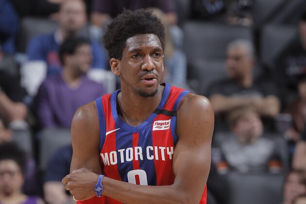SACRAMENTO, CA - MARCH 1: Langston Galloway #9 of the Detroit Pistons looks on during the game against the Sacramento Kings on March 1, 2020 at Golden 1 Center in Sacramento, California. NOTE TO USER: User expressly acknowledges and agrees that, by downloading and or using this photograph, User is consenting to the terms and conditions of the Getty Images Agreement. Mandatory Copyright Notice: Copyright 2020 NBAE (Photo by Rocky Widner/NBAE via Getty Images) SACRAMENTO, CA - MARCH 1: Langston Galloway #9 of the Detroit Pistons looks on during the game against the Sacramento Kings on March 1, 2020 at Golden 1 Center in Sacramento, California. NOTE TO USER: User expressly acknowledges and agrees that, by downloading and or using this photograph, User is consenting to the terms and conditions of the Getty Images Agreement. Mandatory Copyright Notice: Copyright 2020 NBAE (Photo by Rocky Widner/NBAE via Getty Images)