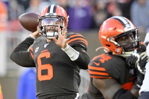 Cleveland Browns quarterback Baker Mayfield (6) throws a touchdown pass in the fourth quarter of an NFL football game against the Baltimore Ravens, Sunday, Dec. 22, 2019, in Cleveland. The Ravens won 31-15. (AP Photo/David Richard)