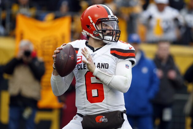 PITTSBURGH, PA - DECEMBER 01:  Baker Mayfield #6 of the Cleveland Browns looks to pass against the Pittsburgh Steelers in the first half on December 1, 2019 at Heinz Field in Pittsburgh, Pennsylvania.  (Photo by Justin K. Aller/Getty Images)