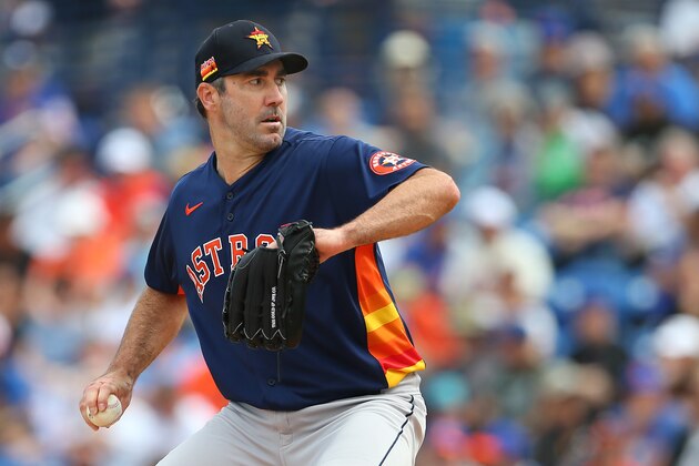 PORT ST. LUCIE, FL - MARCH 08: Justin Verlander #35 of the Houston Astros in action against the New York Mets during a spring training baseball game at Clover Park on March 8, 2020 in Port St. Lucie, Florida. The Mets defeated the Astros 3-1. (Photo by Rich Schultz/Getty Images)