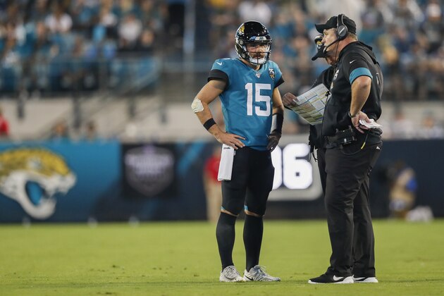 JACKSONVILLE, FLORIDA - SEPTEMBER 19: Gardner Minshew #15 of the Jacksonville Jaguars talks with head coach Doug Marrone during the third quarter at TIAA Bank Field on September 19, 2019 in Jacksonville, Florida. (Photo by James Gilbert/Getty Images)