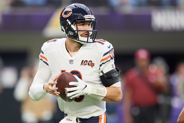 MINNEAPOLIS, MINNESOTA - DECEMBER 29: Mitchell Trubisky #10 of the Chicago Bears looks to pass the ball against the Minnesota Vikings during the game at U.S. Bank Stadium on December 29, 2019 in Minneapolis, Minnesota. The Bears defeated the Vikings 21-19. (Photo by Hannah Foslien/Getty Images)