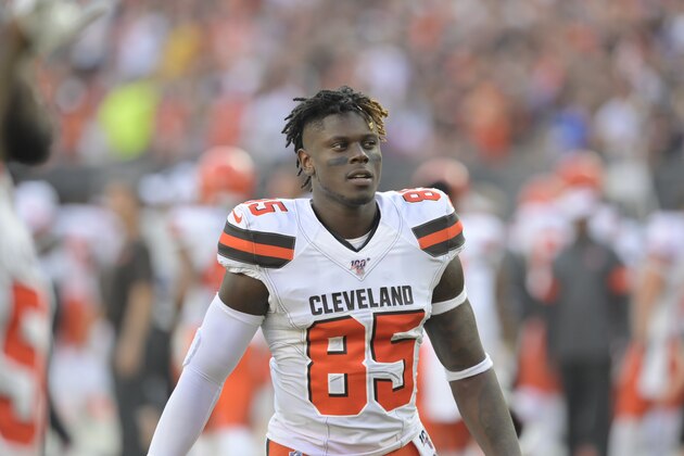 Cleveland Browns tight end David Njoku stands on the field before an NFL preseason football game against the Washington Redskins, Thursday, Aug. 8, 2019, in Cleveland. Cleveland won 30-10. (AP Photo/David Richard)