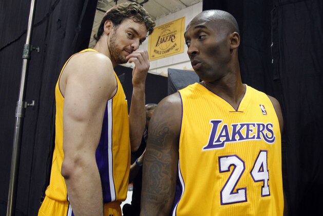 Los Angeles Lakers forward Pau Gasol, left, of Spain, stands with guard Kobe Bryant, right, during the NBA basketball team's media day Saturday, Sept. 28, 2013, in El Segundo, Calif. (AP Photo/Alex Gallardo) Los Angeles Lakers forward Pau Gasol, left, of Spain, stands with guard Kobe Bryant, right, during the NBA basketball team's media day Saturday, Sept. 28, 2013, in El Segundo, Calif. (AP Photo/Alex Gallardo)