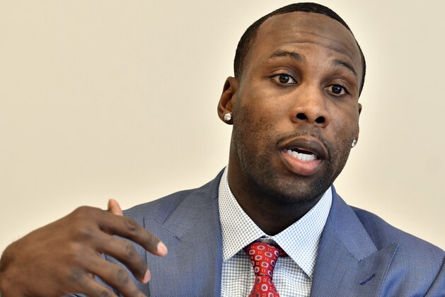 Former NFL player Anquan Boldin, speaks during a session to discuss criminal justice issues with other current and former NFL football players at Harvard Law School, Friday, March 23, 2018, in Cambridge, Mass. (AP Photo/Josh Reynolds)