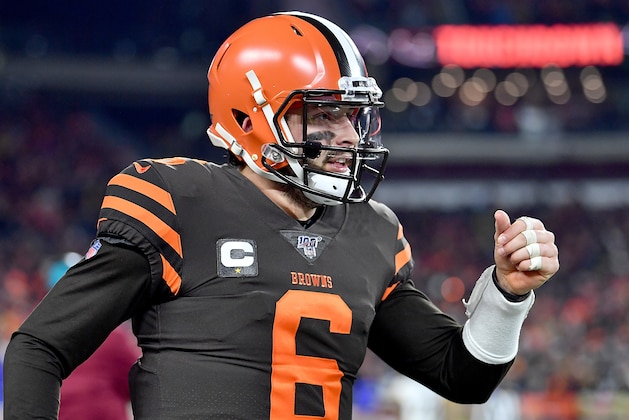 CLEVELAND, OHIO - NOVEMBER 14: Quarterback Baker Mayfield #6 of the Cleveland Browns  celebrates a pass to Jarvis Landry #80 of the Cleveland Browns  for a touchdown in the second quarter of the game against the Pittsburgh Steelers at FirstEnergy Stadium on November 14, 2019 in Cleveland, Ohio. (Photo by Jamie Sabau/Getty Images)