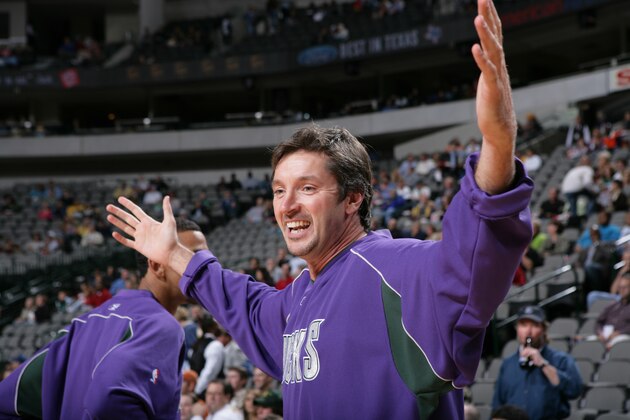 DALLAS - OCTOBER 25:  Toni Kukoc #7 of the Milwaukee Bucks looks on against the Dallas Mavericks during the game at American Airlines Arena on October 25, 2005 in Dallas, Texas.  The Mavericks won 94-86.  NOTE TO USER: User expressly acknowledges and agrees that, by downloading and/or using this Photograph, user is consenting to the terms and conditions of the Getty Images License Agreement. Mandatory Copyright Notice: Copyright 2005 NBAE  (Photo by Glenn James/NBAE via Getty Images)