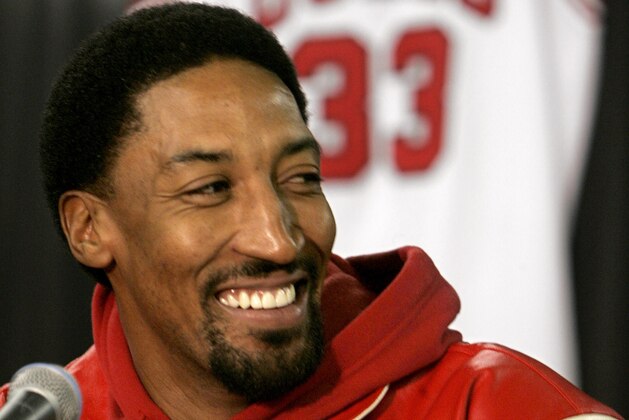 Former Chicago Bulls star Scottie Pippen speaks during a press conference before the start of the Bulls game against the Dallas Mavericks Monday, Dec. 5, 2005 in Chicago. Pippen's number will be retired during a ceremony at half-time of the Bulls game against the Los Angeles Lakers on Friday, Dec. 9, 2005 at the United Center in Chicago. (AP Photo/Jeff Roberson) Former Chicago Bulls star Scottie Pippen speaks during a press conference before the start of the Bulls game against the Dallas Mavericks Monday, Dec. 5, 2005 in Chicago. Pippen's number will be retired during a ceremony at half-time of the Bulls game against the Los Angeles Lakers on Friday, Dec. 9, 2005 at the United Center in Chicago. (AP Photo/Jeff Roberson)