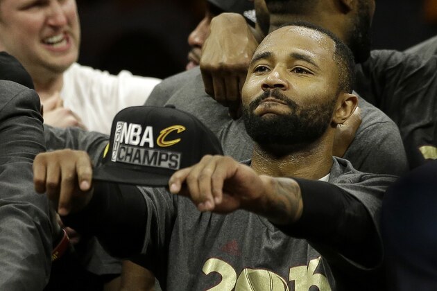 Cleveland Cavaliers guard Mo Williams celebrates after Game 7 of basketball's NBA Finals between the Golden State Warriors and the Cavaliers in Oakland, Calif., Sunday, June 19, 2016. The Cavaliers won 93-89. (AP Photo/Marcio Jose Sanchez)