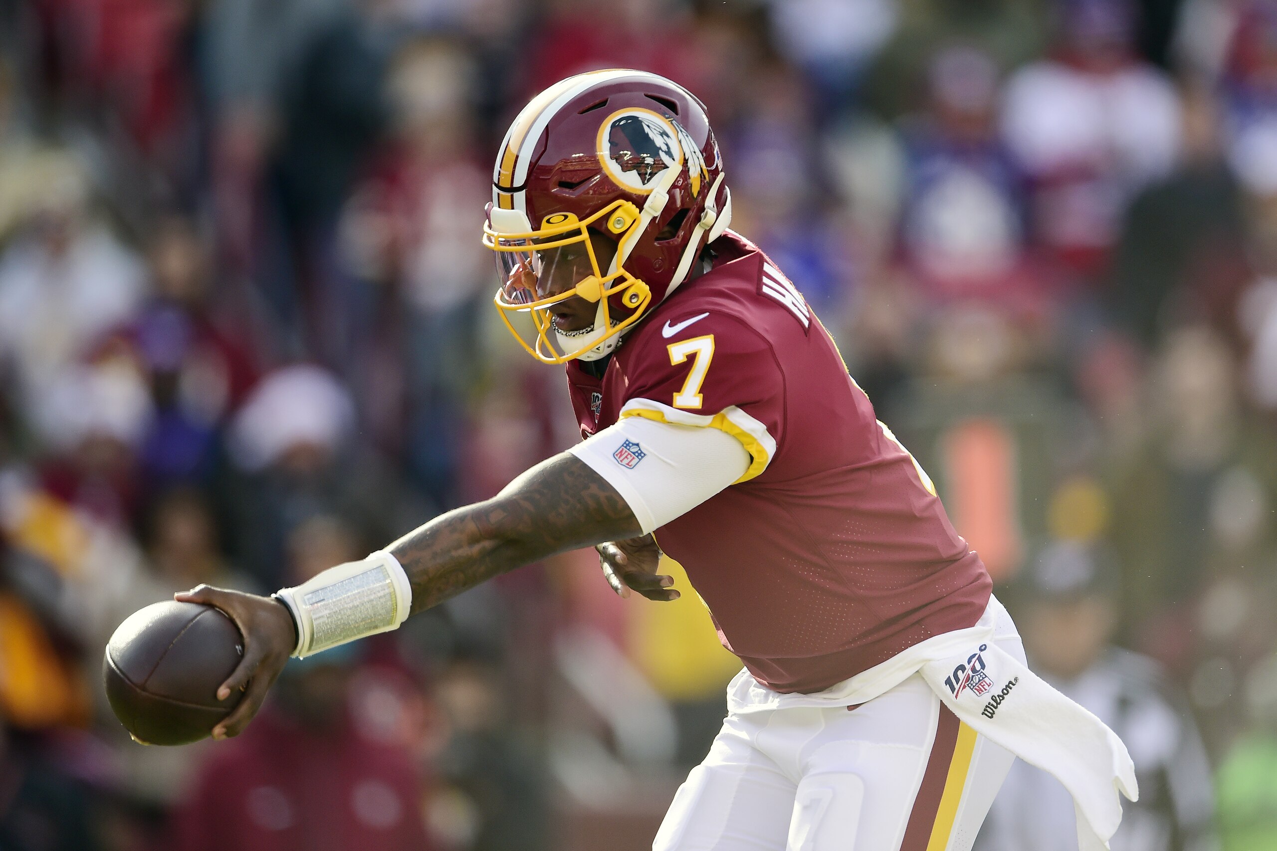 LANDOVER, MD - DECEMBER 22: Dwayne Haskins #7 of the Washington Redskins prepares to hand the ball off in the first half against the New York Giants at FedExField on December 22, 2019 in Landover, Maryland. (Photo by Patrick McDermott/Getty Images) LANDOVER, MD - DECEMBER 22: Dwayne Haskins #7 of the Washington Redskins prepares to hand the ball off in the first half against the New York Giants at FedExField on December 22, 2019 in Landover, Maryland. (Photo by Patrick McDermott/Getty Images)