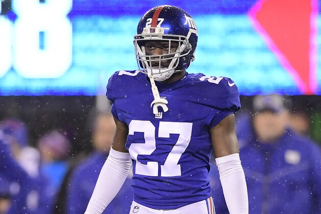 EAST RUTHERFORD, NEW JERSEY - DECEMBER 29:  DeAndre Baker #27 of the New York Giants looks on against the Philadelphia Eagles at MetLife Stadium on December 29, 2019 in East Rutherford, New Jersey. (Photo by Steven Ryan/Getty Images)