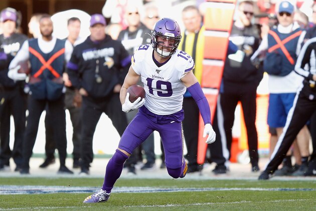 SANTA CLARA, CALIFORNIA - JANUARY 11: Adam Thielen #19 of the Minnesota Vikings runs with the ball after a catch in the second quarter of the NFC Divisional Round Playoff game against the San Francisco 49ers at Levi's Stadium on January 11, 2020 in Santa Clara, California. (Photo by Lachlan Cunningham/Getty Images)