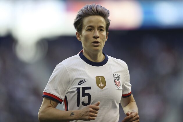 United States forward Megan Rapinoe (15) runs over to take a corner kick during the second half of a SheBelieves Cup soccer match against Spain Sunday, March 8, 2020, in Harrison, N.J. The United States won 1-0. (AP Photo/Steve Luciano)