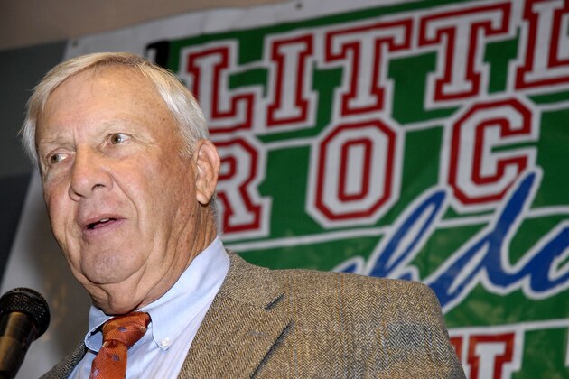 Pat Dye, former head football coach at Auburn University,  speaks during a Little Rock Touchdown Club luncheon, Monday, Nov. 20, 3006, in Little Rock, Ark. (AP Photo/Mike Wintroath)