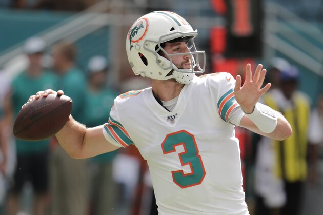 Miami Dolphins quarterback Josh Rosen (3) looks to pass, during the second half at an NFL football game against the Miami Dolphins, Sunday, Sept. 15, 2019, in Miami Gardens, Fla. (AP Photo/Lynne Sladky)