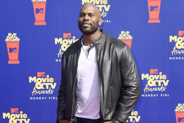 SANTA MONICA, CALIFORNIA - JUNE 15: Shad Gaspard attends the 2019 MTV Movie and TV Awards at Barker Hangar on June 15, 2019 in Santa Monica, California. (Photo by Frazer Harrison/Getty Images for MTV) SANTA MONICA, CALIFORNIA - JUNE 15: Shad Gaspard attends the 2019 MTV Movie and TV Awards at Barker Hangar on June 15, 2019 in Santa Monica, California. (Photo by Frazer Harrison/Getty Images for MTV)