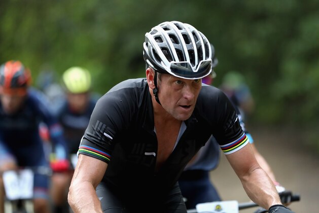 JACO, COSTA RICA - NOVEMBER 01:  Lance Armstrong of the United States competes in Day 1 of the La Ruta de Los Conquistadores on November 1, 2018 in Jaco, Costa Rica.  La Ruta de Los Conquistadores is Costa Rica's premier mountain bike race, and one of the most difficult races in the world. The race was started in 1993 by Roman Urbina. (Photo by Ezra Shaw/Getty Images)