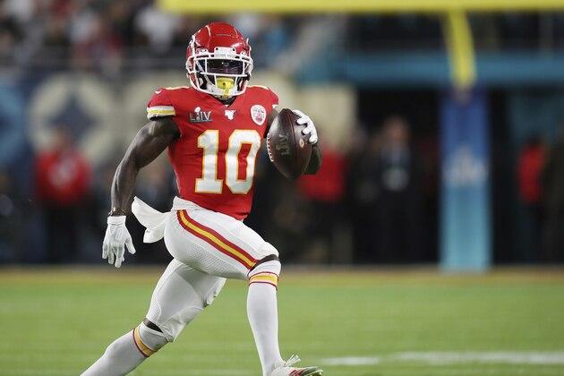 Kansas City Chiefs wide receiver Tyreek Hill (10) in action against San Francisco 49ers in Super Bowl 54, Sunday, Feb. 2, 2020 in Miami Gardens, Fla. The Chiefs defeated the 49ers 31-20. (AP Photo/Doug Benc)
