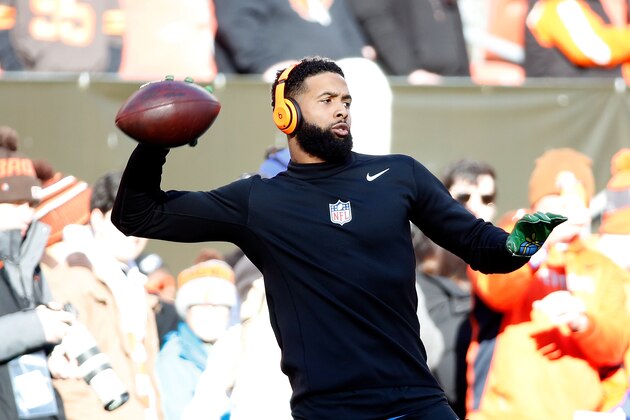 CLEVELAND, OH - DECEMBER 22:  Odell Beckham Jr. #13 of the Cleveland Browns warms up prior to the start of the game against the Baltimore Ravens at FirstEnergy Stadium on December 22, 2019 in Cleveland, Ohio. Baltimore defeated Cleveland 31-15. (Photo by Kirk Irwin/Getty Images)