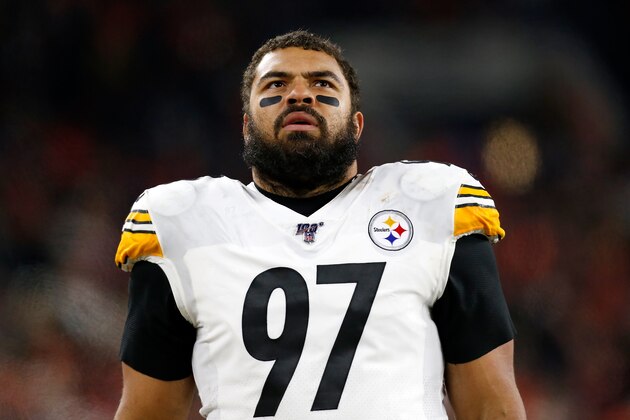 CLEVELAND, OH - NOVEMBER 14:  Cameron Heyward #97 of the Pittsburgh Steelers stands on the sideline prior to the start of the game against the Cleveland Browns at FirstEnergy Stadium on November 14, 2019 in Cleveland, Ohio. (Photo by Kirk Irwin/Getty Images)