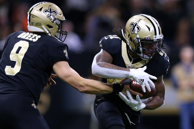 NEW ORLEANS, LOUISIANA - DECEMBER 16: Drew Brees #9 of the New Orleans Saints hands the ball to Alvin Kamara #41 against the Indianapolis Colts at the Mercedes Benz Superdome on December 16, 2019 in New Orleans, Louisiana. (Photo by Jonathan Bachman/Getty Images)