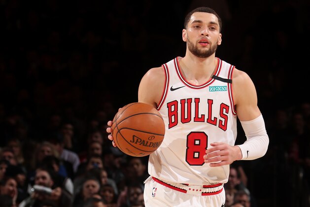 NEW YORK, NY - FEBRUARY 29: Zach LaVine #8 of the Chicago Bulls handles the ball against the New York Knicks on February 29, 2020 at Madison Square Garden in New York City, New York.  NOTE TO USER: User expressly acknowledges and agrees that, by downloading and or using this photograph, User is consenting to the terms and conditions of the Getty Images License Agreement. Mandatory Copyright Notice: Copyright 2020 NBAE  (Photo by Nathaniel S. Butler/NBAE via Getty Images)