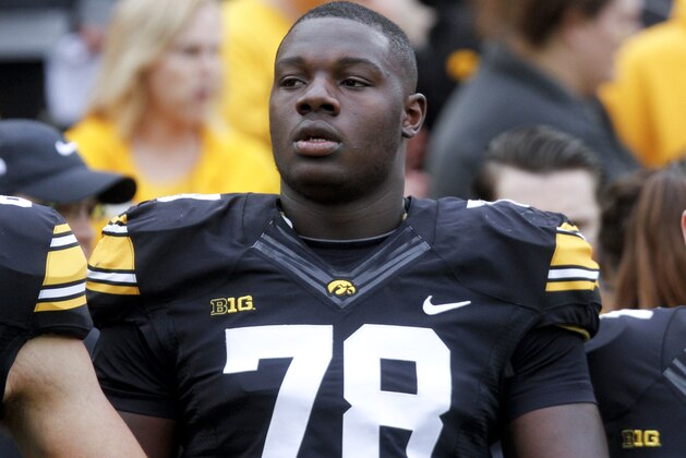IOWA CITY, IOWA- OCTOBER 1:  Offensive lineman James Daniels #78 of the Iowa Hawkeyes before the match-up against the Northwestern Wildcats on October 1, 2016 at Kinnick Stadium in Iowa City, Iowa.  (Photo by Matthew Holst/Getty Images)