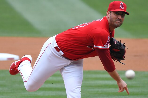 ANAHEIM, CA - MAY 23: Matt Harvey #33 of the Los Angeles Angels of Anaheim pitches in the first inning of the game against the Minnesota Twins at Angel Stadium of Anaheim on May 23, 2019 in Anaheim, California. (Photo by Jayne Kamin-Oncea/Getty Images)
