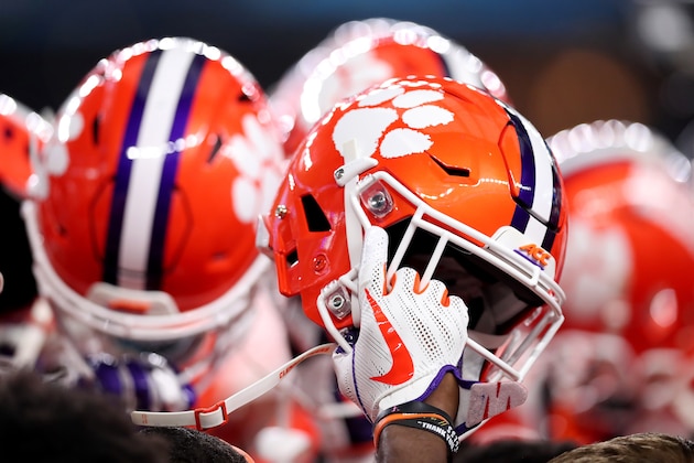 ARLINGTON, TEXAS - DECEMBER 29: A Clemson Tigers player holds up his helmet before the game against the Notre Dame Fighting Irish during the College Football Playoff Semifinal Goodyear Cotton Bowl Classic at AT&T Stadium on December 29, 2018 in Arlington, Texas. (Photo by Tom Pennington/Getty Images)