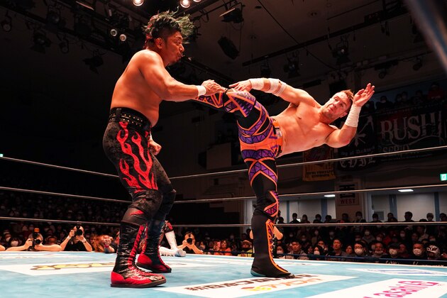 TOKYO, JAPAN - FEBRUARY 22: Will Ospreay and Shingo Takagi compete during the New Japan Pro-Wrestling 'Manabu Nakanishi Retirement Event' at Korakuen Hall on February 22, 2020 in Tokyo, Japan. (Photo by Etsuo Hara/Getty Images) TOKYO, JAPAN - FEBRUARY 22: Will Ospreay and Shingo Takagi compete during the New Japan Pro-Wrestling 'Manabu Nakanishi Retirement Event' at Korakuen Hall on February 22, 2020 in Tokyo, Japan. (Photo by Etsuo Hara/Getty Images)