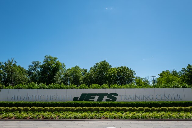 FLORHAM PARK, NJ - JUNE 04: A detailed view of the official logo of the New York Jets at The Atlantic Health Jets Training Center on June 4, 2019 in Florham Park, New Jersey. (Photo by Mark Brown/Getty Images)