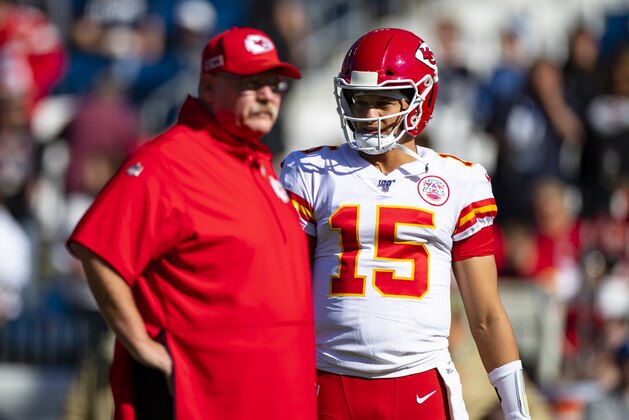 NASHVILLE, TN - NOVEMBER 10:  Head coach Andy Reid watches warm ups as Patrick Mahomes #15 of the Kansas City Chiefs warms up before the game against the Tennessee Titans at Nissan Stadium on November 10, 2019 in Nashville, Tennessee. Tennessee defeats Kansas City 35-32.  (Photo by Brett Carlsen/Getty Images)