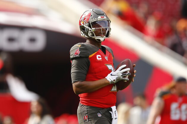 TAMPA, FLORIDA - DECEMBER 29:  Jameis Winston #3 of the Tampa Bay Buccaneers warms up prior to the game against the Atlanta Falcons at Raymond James Stadium on December 29, 2019 in Tampa, Florida. (Photo by Michael Reaves/Getty Images)
