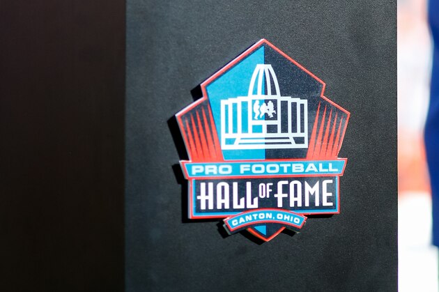 DENVER, CO - OCTOBER 13: The Pro Football Hall of Fame bust belonging to late owner of the Denver Broncos Pat Bowlen is on display during a halftime ceremony against the Tennessee Titans at Empower Field at Mile High on October 13, 2019 in Denver, Colorado. (Photo by Justin Edmonds/Getty Images) DENVER, CO - OCTOBER 13: The Pro Football Hall of Fame bust belonging to late owner of the Denver Broncos Pat Bowlen is on display during a halftime ceremony against the Tennessee Titans at Empower Field at Mile High on October 13, 2019 in Denver, Colorado. (Photo by Justin Edmonds/Getty Images)