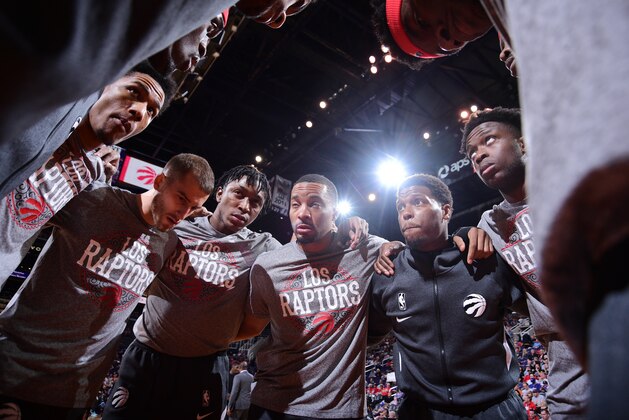PHOENIX, AZ - MARCH 3: The Toronto Raptors huddle up prior to a game against the Phoenix Suns on March 3, 2020 at Talking Stick Resort Arena in Phoenix, Arizona. NOTE TO USER: User expressly acknowledges and agrees that, by downloading and or using this photograph, user is consenting to the terms and conditions of the Getty Images License Agreement. Mandatory Copyright Notice: Copyright 2020 NBAE (Photo by Michael Gonzales/NBAE via Getty Images)