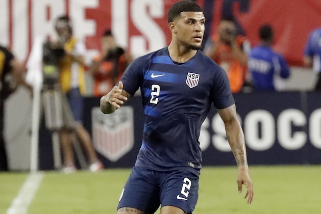 United States' DeAndre Yedlin (2) moves the ball against Colombia during the second half of an international friendly soccer match Thursday, Oct. 11, 2018, in Tampa, Fla. (AP Photo/John Raoux)