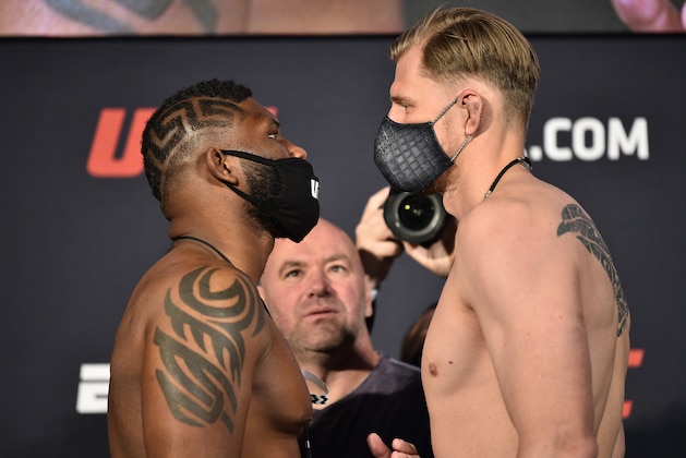 LAS VEGAS, NEVADA - JUNE 19: (L-R) Opponents Curtis Blaydes and Alexander Volkov of Russia face off during the UFC weigh-in at UFC APEX on June 19, 2020 in Las Vegas, Nevada. (Photo by Chris Unger/Zuffa LLC)