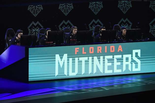 MINNEAPOLIS, MINNESOTA - JANUARY 24: The Florida Mutineers compete against Seattle Surge during day one of the Call of Duty League launch weekend at The Armory on January 24, 2020 in Minneapolis, Minnesota. (Photo by Hannah Foslien/Getty Images)