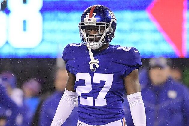 EAST RUTHERFORD, NEW JERSEY - DECEMBER 29:  DeAndre Baker #27 of the New York Giants looks on against the Philadelphia Eagles at MetLife Stadium on December 29, 2019 in East Rutherford, New Jersey. (Photo by Steven Ryan/Getty Images)
