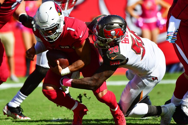 TAMPA, FLORIDA - NOVEMBER 10: Shaquil Barrett #58 of the Tampa Bay Buccaneers sacks Kyler Murray #1 of the Arizona Cardinals during the second quarter of a football game at Raymond James Stadium on November 10, 2019 in Tampa, Florida. (Photo by Julio Aguilar/Getty Images)