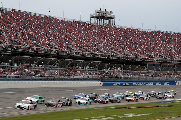 TALLADEGA, ALABAMA - JUNE 22:  Alex Bowman, driver of the #88 Valvoline Chevrolet, leads the field during the NASCAR Cup Series GEICO 500 at Talladega Superspeedway on June 22, 2020 in Talladega, Alabama. (Photo by Chris Graythen/Getty Images)