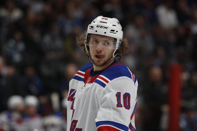 New York Rangers left wing Artemi Panarin (10) in the second period of an NHL hockey game Wednesday, March 11, 2020, in Denver. (AP Photo/David Zalubowski)